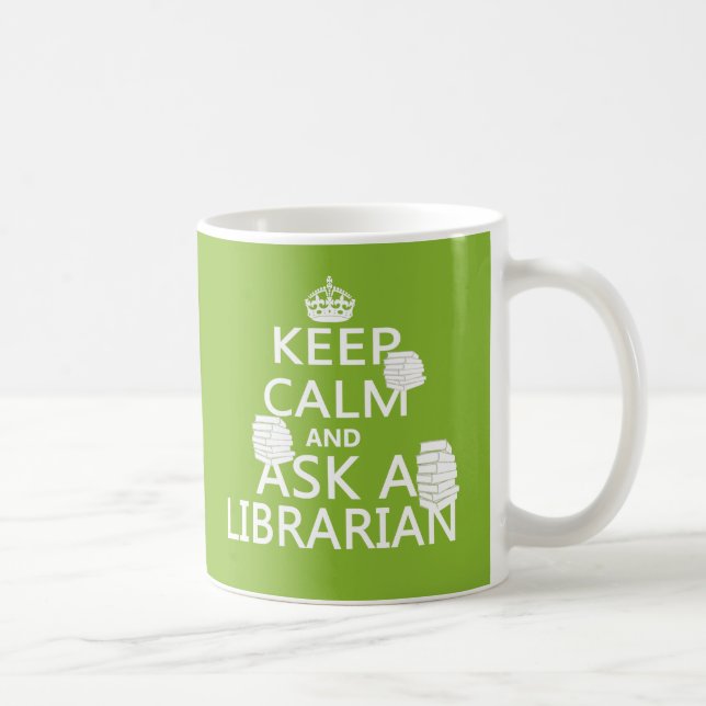 Caneca De Café Mantenha a calma e pergunte a um bibliotecário (Direita)