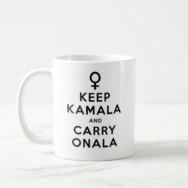 Caneca De Café Mantenha Kamala e Carregar Onala (Esquerda)