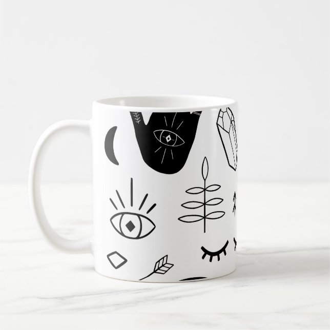 Caneca De Café Mãos mágicas, lua, padrão étnico. (Esquerda)