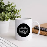 Caneca De Café Marca do logotipo comercial personalizado<br><div class="desc">A caneca de café personalizada de duas faces apresenta o design de logotipo profissional que pode ser personalizado. Basta adicionar o logotipo da sua empresa ao espaço de imagem preto redondo espaço reservado.</div>