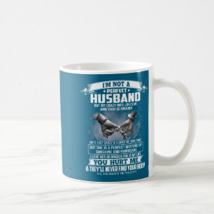Caneca De Café Marido Não Perfeito Mas Esposa Louca