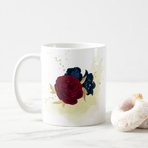 Caneca De Café marinho azul e flores vermelhas verde