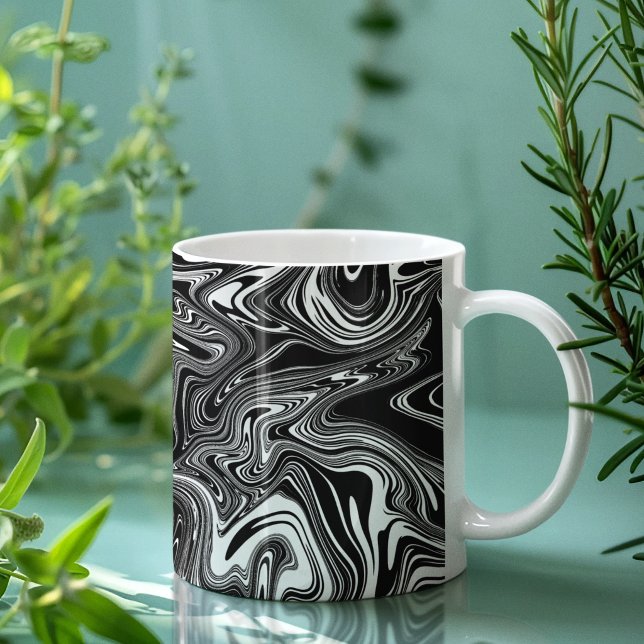 Caneca De Café Mármore Líquido Preto e Branco Abstrato (Criador carregado)
