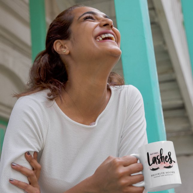 Caneca De Café Mas as primeiras luzes | Monograma do técnico Lash (Criador carregado)