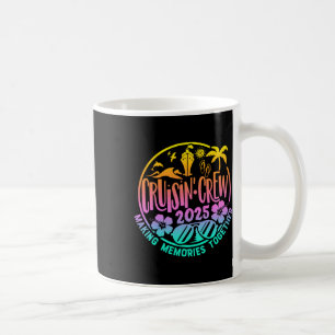 Caneca De Café Matchin de Férias da Família Cruisin' Crew 2025
