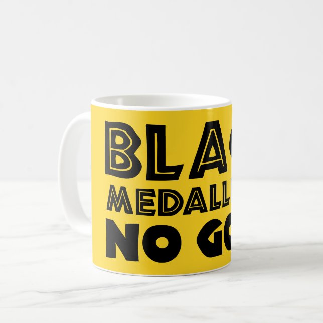 CANECA DE CAFÉ MEDALHES PRETOS SEM DOURADO (Frente Esquerda)