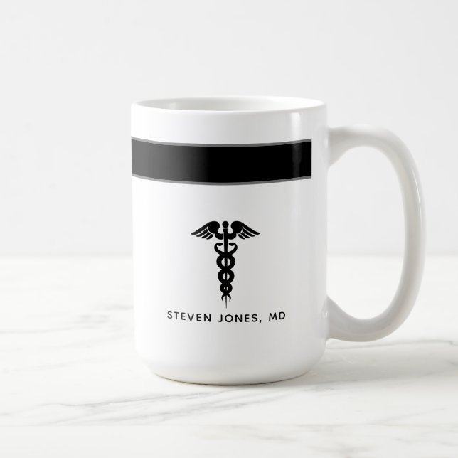 Caneca De Café Médico de Graduação Doutor Black White Name (Direita)