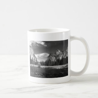Caneca De Café Meia abóbada B&W de Yosemite Ca
