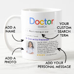 Caneca De Café Melhor Médico Procurar Com Fotografia E Mensagem<br><div class="desc">Esta caneca personalizada de "Pesquisa Médica" é o presente perfeito para profissionais médicos que merecem reconhecimento por seus cuidados e especialização excepcionais, e formandos de escolas médicas. Projetada para parecer uma página de resultados do mecanismo de busca, esta caneca permite personalização completa para celebrar seu médico favorito de uma forma...</div>