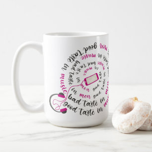 Caneca De Café Menina cita Bom gosto na música, mau gosto nos hom