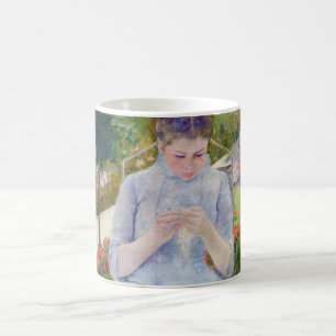 Caneca De Café Menina no Jardim, Mary Cassatt