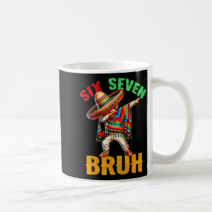 Caneca De Café Menino mexicano se exibindo no cinco de maio seis 