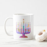 Caneca De Café Menorah Rosa<br><div class="desc">Acordar! É Hanukkah! Esta colorida menorah rosa acenderá suas manhãs. Aproveite o ano todo!</div>