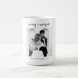 Caneca De Café Merry & Married - Personalized Newlywed Christmas