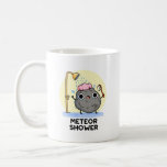 Caneca De Café Meteor Chá Funny Science Pun<br><div class="desc">Meteor Chá Funny Science Pun apresenta uma rocha de meteoros tendo um chá. Um presente engraçado para a família e amigos que adoram trocadilhos bonitos de ciência.</div>