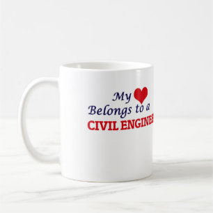 Caneca De Café Meu coração pertence a um engenheiro civil