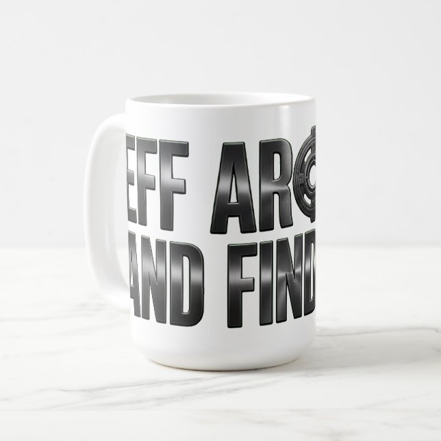 Caneca De Café Mexa-se e Descubra – Metal Cinza. (Frente Esquerda)
