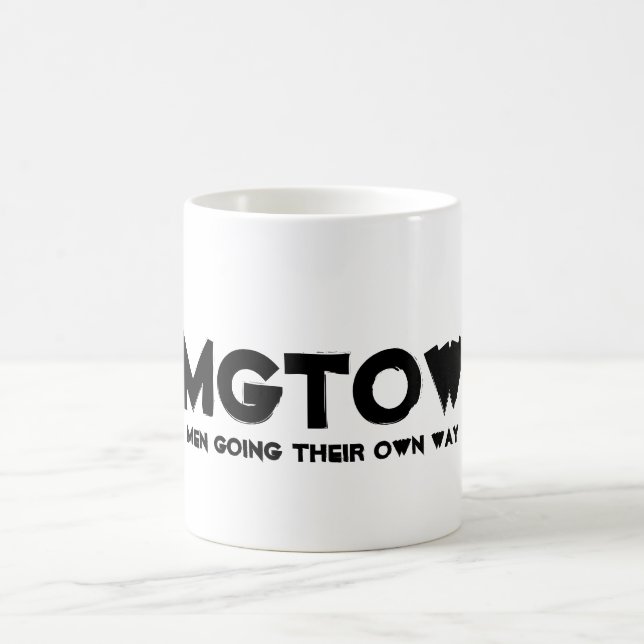 CANECA DE CAFÉ MGTOW - HOMENS A SEGUIR O SEU PRÓPRIO CAMINHO (Centro)