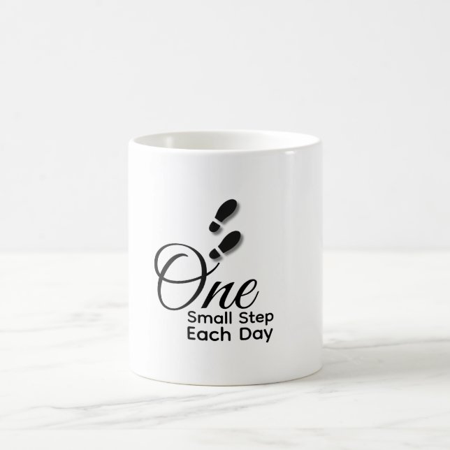 Caneca De Café Minimalist Motivational Mug – One Small Step Each  (Centro)