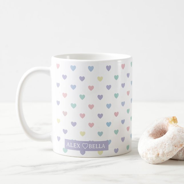 Caneca De Café Minimalist Soft Pastel Heart Pattern Couple Name (Com Donut)