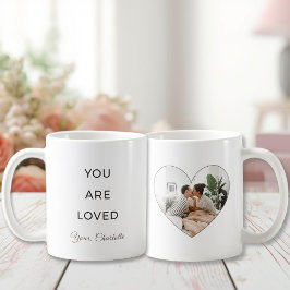 Caneca De Café Minimalist You Are Loved Valentine Photo Mug