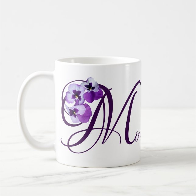 Caneca De Café Miriam personalizável nome pansy floral púrpura (Esquerda)