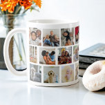 Caneca De Café modelo de Colagem de Fotos 23 Faça seu próprio div<br><div class="desc">23 Modelo de Colagem de Fotos Torne sua própria caneca exclusiva de Ricaso - Crie um presente exclusivo para você mesmo ou para a família, amigos, faculdade de trabalho e muito mais. Mostre suas memórias mais queridas enquanto aproveita seu café ou chá matinal. Adicione fotos de sua família, amigos, animais...</div>