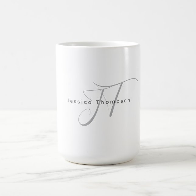 Caneca De Café Modern Elegant Plain Professional Name Monogram (Centro)