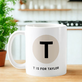 Caneca De Café Modern Initial Mug – “T is for [Name]” Design