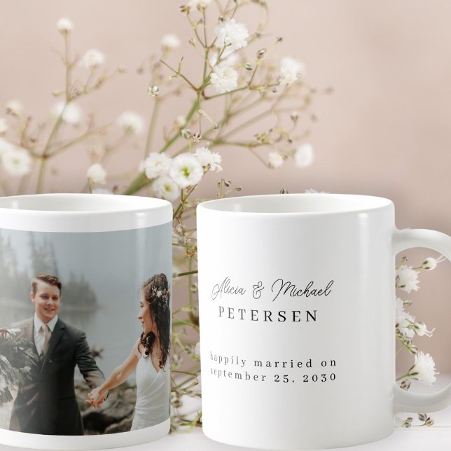 Caneca De Café Modern photo wedding personalized script names (Criador carregado)
