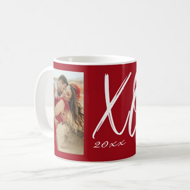 Caneca De Café Modern Script XO Year Photo (Frente Esquerda)