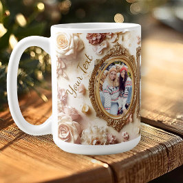Caneca De Café Molduras de Rosa Vintage com Brilho Floral em Dour