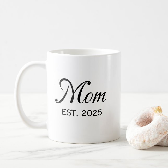 Caneca De Café Mom Established New Mom Gift Personalized Est (Com Donut)