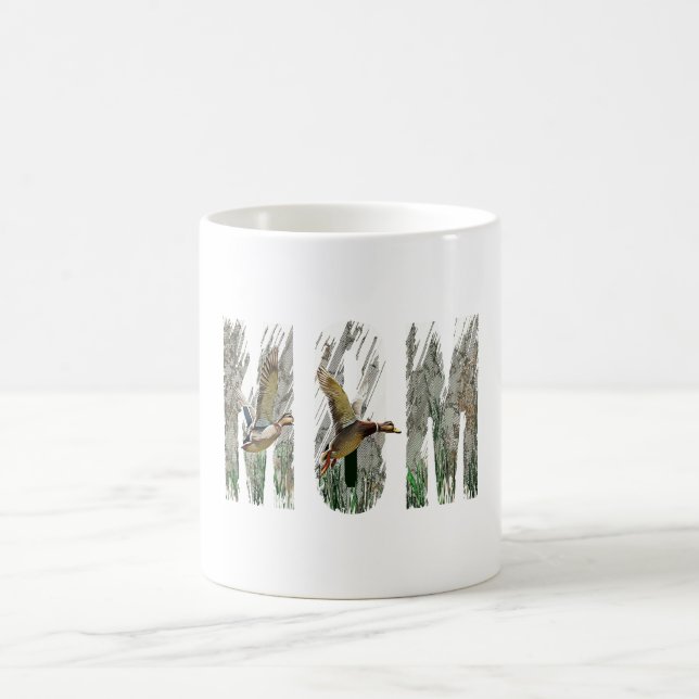 Caneca De Café Mommin não é fácil (Centro)