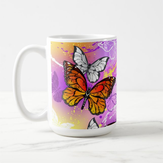 Caneca De Café Monarch Butterflies on Purple Background (Esquerda)