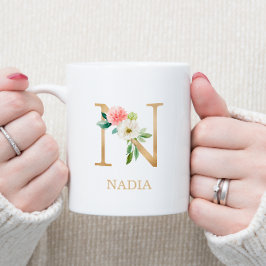 Caneca De Café Monogram Gold Letter N | Floral Pink White Green
