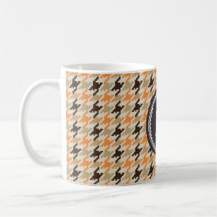 Caneca De Café Monograma alaranjado da xadrez do houndstooth do