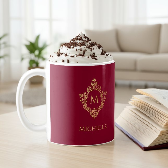 Caneca De Café Monograma Antigo Brasão Relevo Dourado Nome Burgun (Criador carregado)