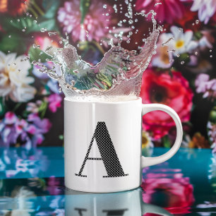 Caneca De Café Monograma de Bolinhas Preto e Branco