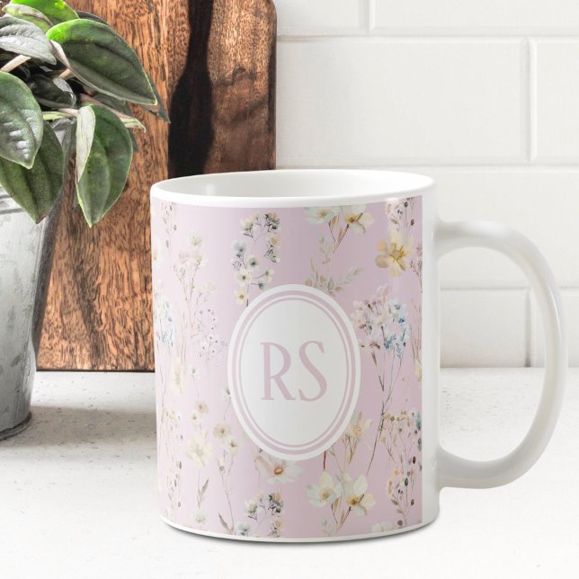Caneca De Café Monograma de Flor Silvestre Cottagecore Rosa Corad (Criador carregado)