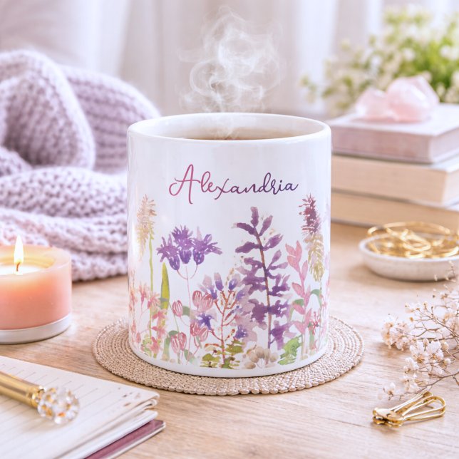 Caneca De Café Monograma de Flores Silvestres Pastel (Criador carregado)