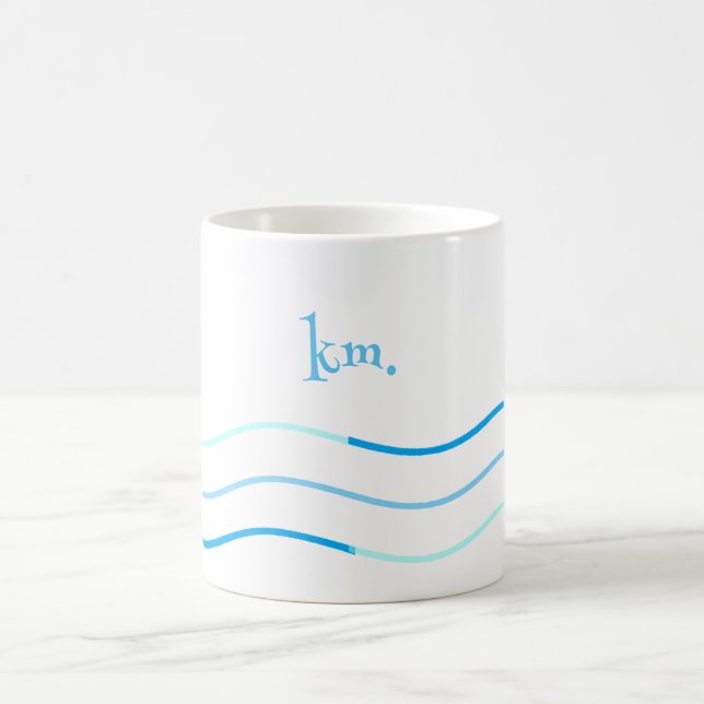 Caneca De Café Monograma de Ondas Azuis (Centro)