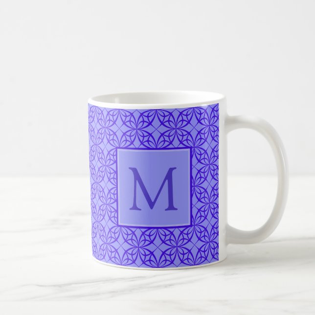 Caneca De Café Monograma de Padrão de Filigrana Roxo Elegante (Direita)