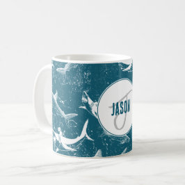 Caneca De Café Monograma de padrão de tubarão azul escamoteado