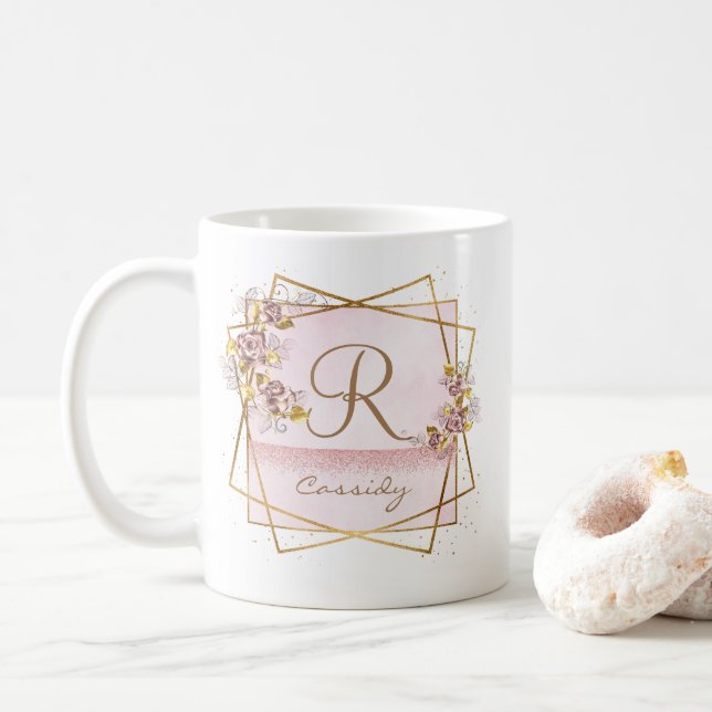Caneca De Café Monograma de Rosa brilhante Dourado Elegante (Com Donut)
