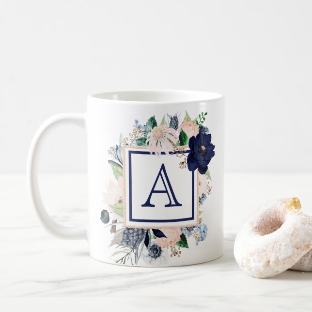 Caneca De Café Monograma de Rosa Floral Azul (Com Donut)