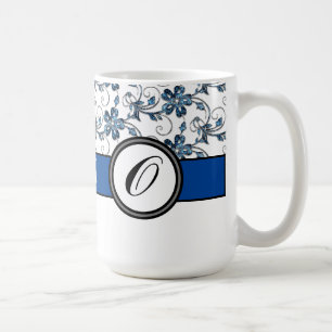 Caneca De Café Monograma elegante e Marinho de padrão floral azul