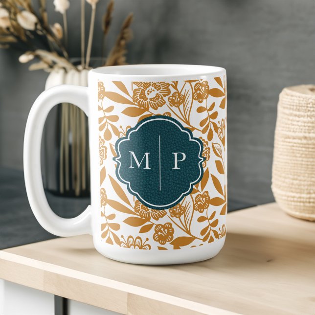 Caneca De Café Monograma Estilo do País Padrão Floral Negrito Ama (Monogram Country Style Bold Floral Pattern Yellow Coffee Mug)