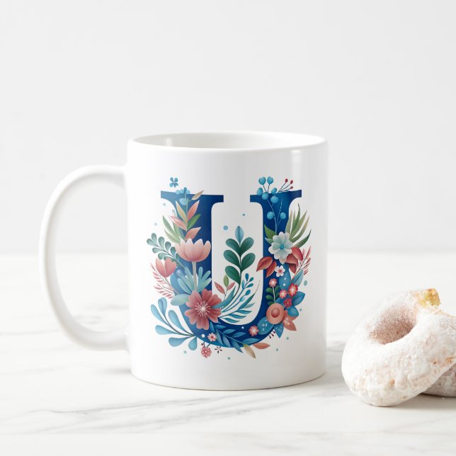 Caneca De Café Monograma floral decorativo U (Com Donut)