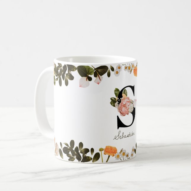 Caneca De Café Monograma Floral 'S' Primeira Mug (Frente Esquerda)